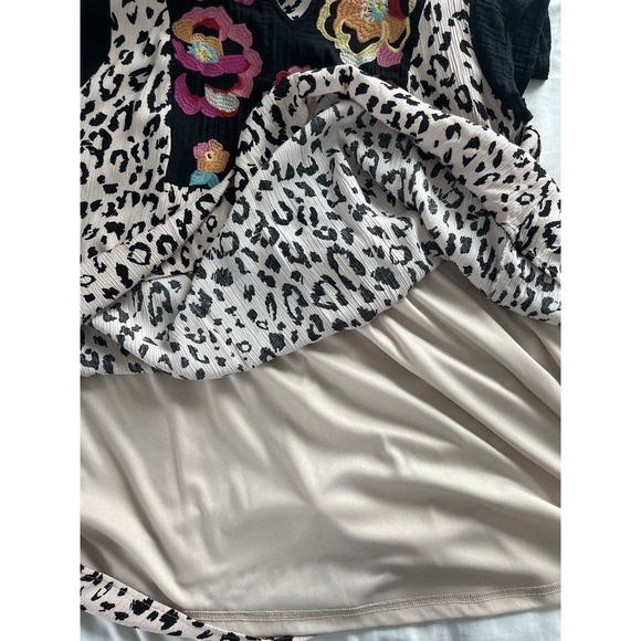 Savanna Jane Leopard Shift Dress Embroidered Cheetah Flowers Boho Plus Size 1X - Picture 13 of 14